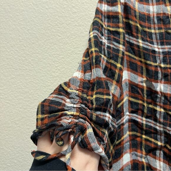 Madewell Plaid Cinched-Sleeve Top Ruched Sleeves V-Neck Blouse Top Size Medium - Picture 6 of 11